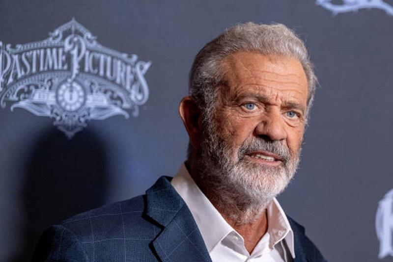 Mel Gibson dühbe jött Kalifornia kormányzója miatt.