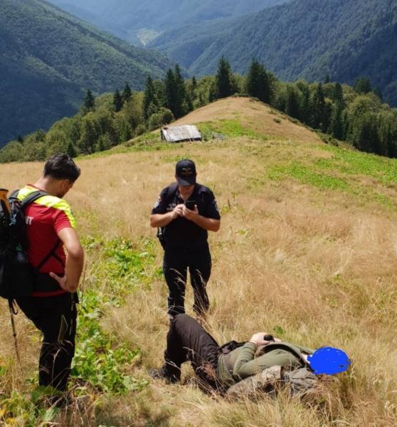 Idén Máramaros határvidékén ezrek keltek át illegálisan, ami újabb jele a régió migrációs kihívásainak. Az ukránok számára a határ átlépése nem csupán fizikai, hanem sokszor érzelmi és gazdasági szempontból is jelentős lépést jelent. Az események mögött k