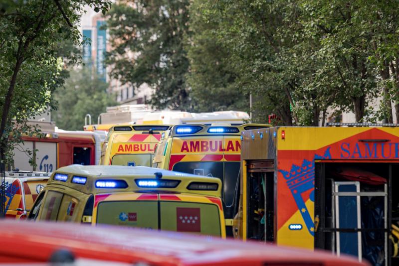 Madridban egy épület összeomlása tragikus következményekkel járt, négy ember életét vesztette, és többeknek súlyos sérüléseket okozott az incidens.