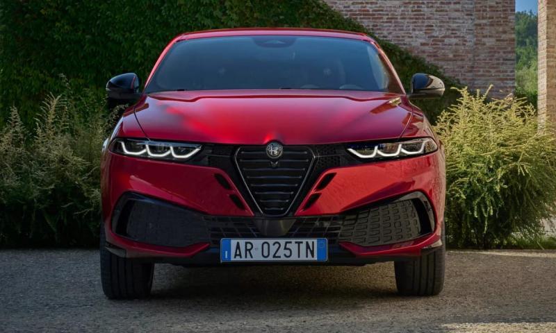 Fedezd fel az új dimenziót az olasz autózás világában: bemutatkozik a megújult Alfa Romeo Tonale!