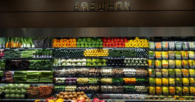 A konzumidiotizmus újabb szintet lépett: most már 6700 forintot kérnek egyetlen szem eperért.